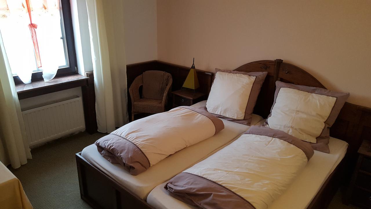 Kirchen  Landhotel Zum Doppeldecker מראה חיצוני תמונה