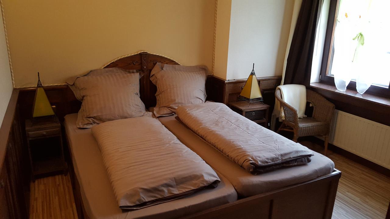 Kirchen  Landhotel Zum Doppeldecker מראה חיצוני תמונה